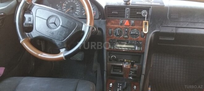 Mercedes C 230 1996, 491,374 km - 2.3 l - Mingəçevir