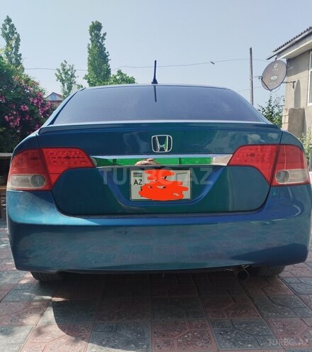 Honda Civic 2008, 235,000 km - 1.3 л - Xaçmaz