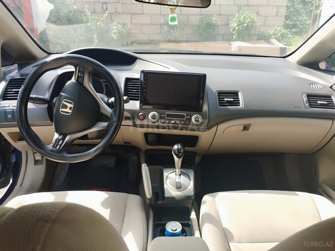 Honda Civic 2008, 235,000 km - 1.3 л - Xaçmaz