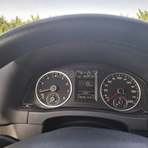 Volkswagen Tiguan 2010, 118,000 km - 2.0 л - Bakı