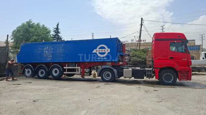 Mercedes Axor 1840 2007, 1,200,000 km - 12.0 l - Bakı