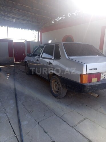 LADA (VAZ) 21099 2004, 320,642 km - 1.5 l - Salyan