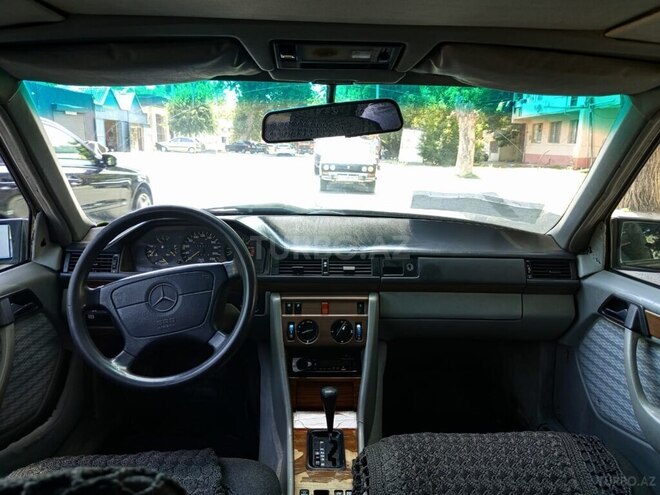 Mercedes E 230 1989, 700,000 km - 2.3 l - Mingəçevir