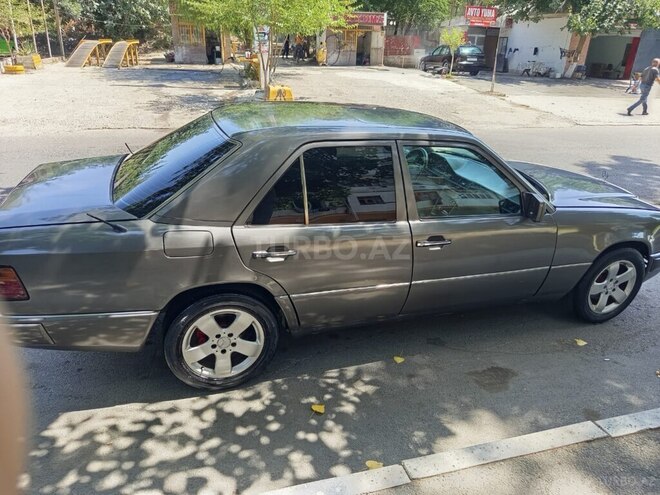 Mercedes E 230 1989, 700,000 km - 2.3 l - Mingəçevir