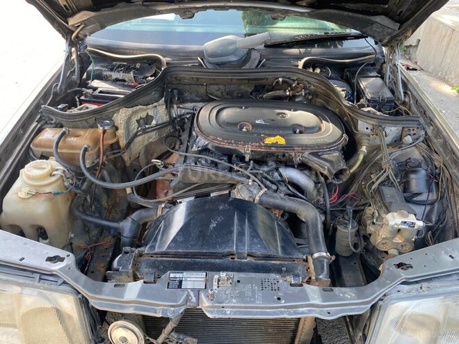 Mercedes E 230 1989, 700,000 km - 2.3 l - Mingəçevir