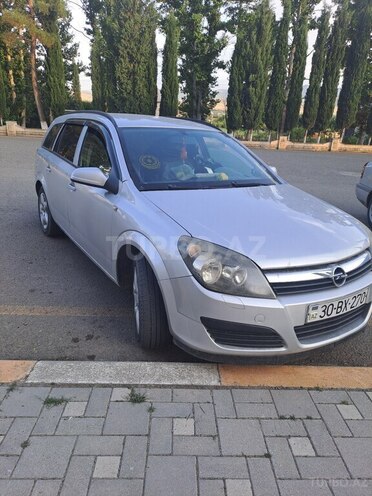 Opel Astra 2006, 350,000 km - 1.3 l - Qazax