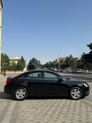 Chevrolet Cruze-3