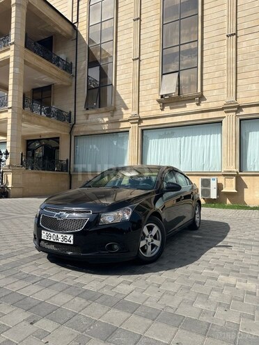 Chevrolet Cruze-1