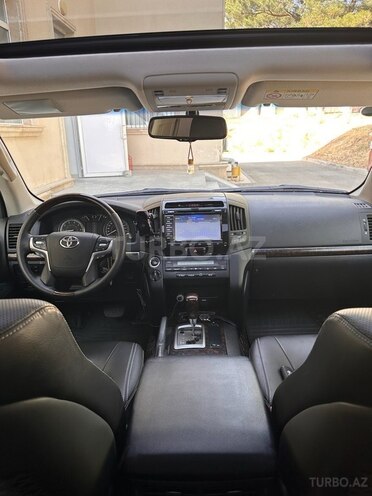 Toyota Land Cruiser 2013, 95,000 km - 4.0 l - Qobustan