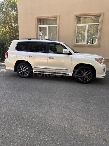 Toyota Land Cruiser 2013, 95,000 km - 4.0 l - Qobustan
