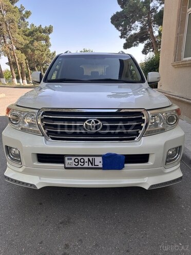 Toyota Land Cruiser 2013, 95,000 km - 4.0 l - Qobustan