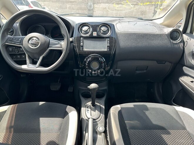 Nissan Note-5