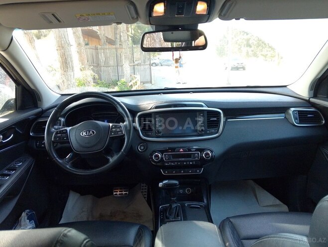 Kia Sorento-2