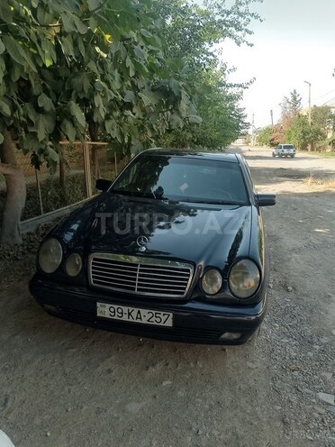 Mercedes E 220 d 1997, 455,000 km - 2.2 l - Gəncə