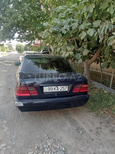 Mercedes E 220 d 1997, 455,000 km - 2.2 l - Gəncə