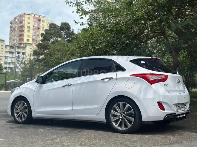 Hyundai i30 2015, 218,000 km - 1.6 l - Bakı