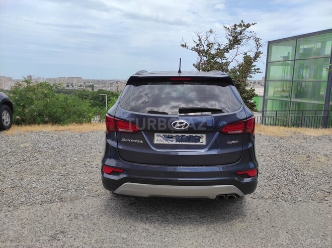 Hyundai Santa Fe 2016, 235,000 km - 2.0 л - Bakı