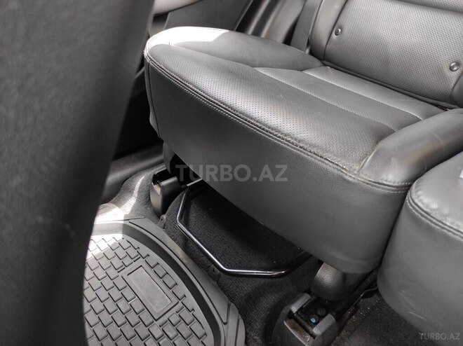 Hyundai Santa Fe 2016, 235,000 km - 2.0 л - Bakı