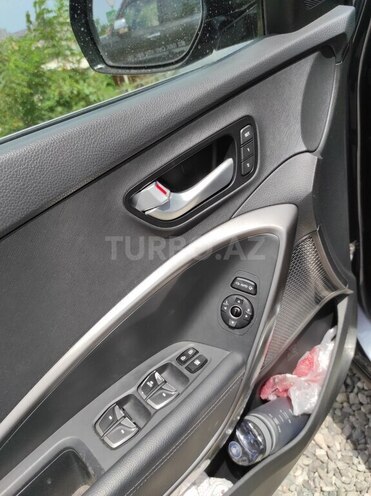 Hyundai Santa Fe 2016, 235,000 km - 2.0 л - Bakı