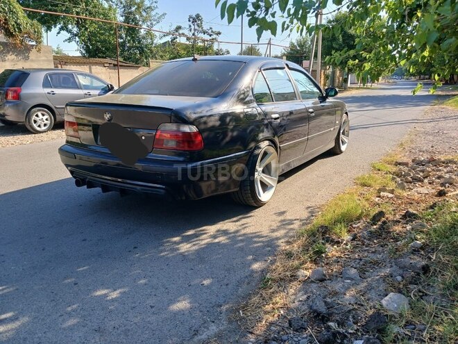 BMW 528 1997, 290,000 km - 2.8 л - İmişli