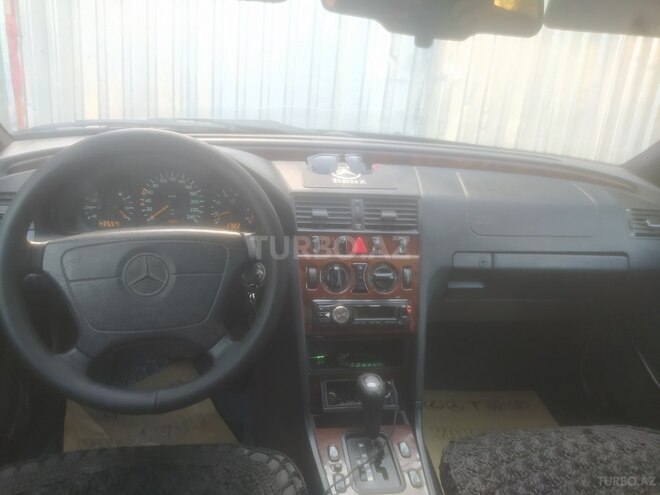 Mercedes C 220 1996, 530 km - 2.2 l - Ağcabədi