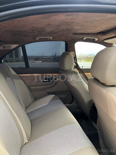 BMW 535 2000, 268,000 km - 3.5 l - Bakı