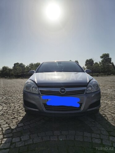 Opel Astra 2007, 270,000 km - 1.4 l - Gəncə
