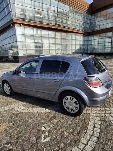 Opel Astra 2007, 270,000 km - 1.4 l - Gəncə