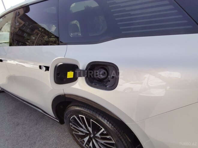 Changan Qiyuan Q07-17