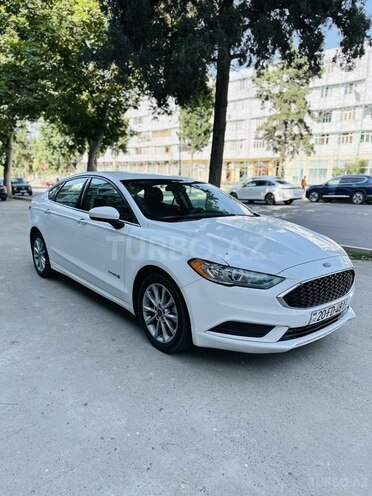 Ford Fusion (North America) 2017, 139,500 km - 2.0 l - Gəncə
