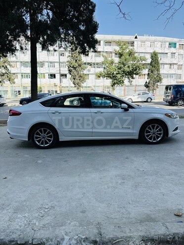 Ford Fusion (North America) 2017, 139,500 km - 2.0 l - Gəncə