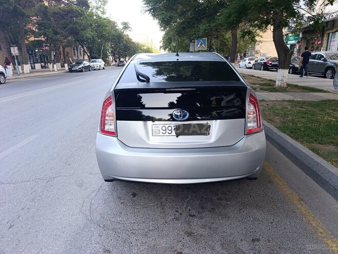 Toyota Prius 2012, 584,763 km - 1.8 l - Sumqayıt