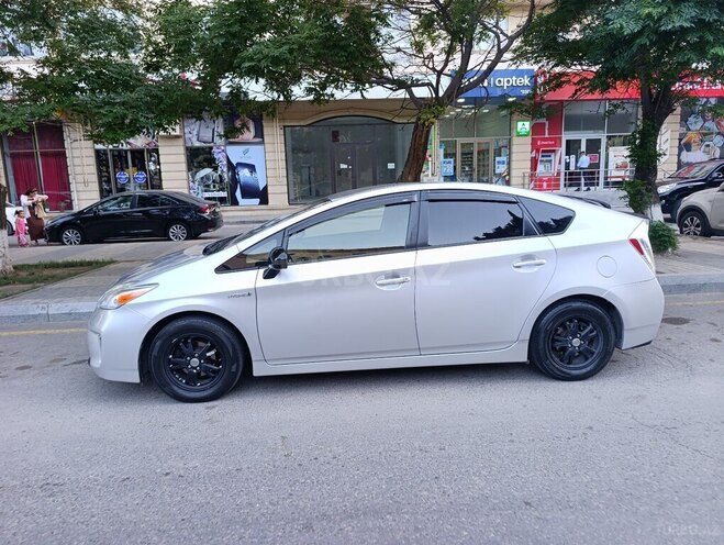 Toyota Prius 2012, 584,763 km - 1.8 l - Sumqayıt