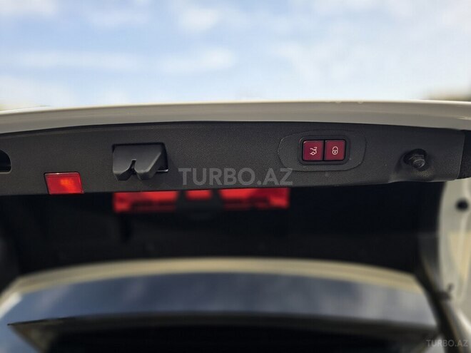 Mercedes E 220-5