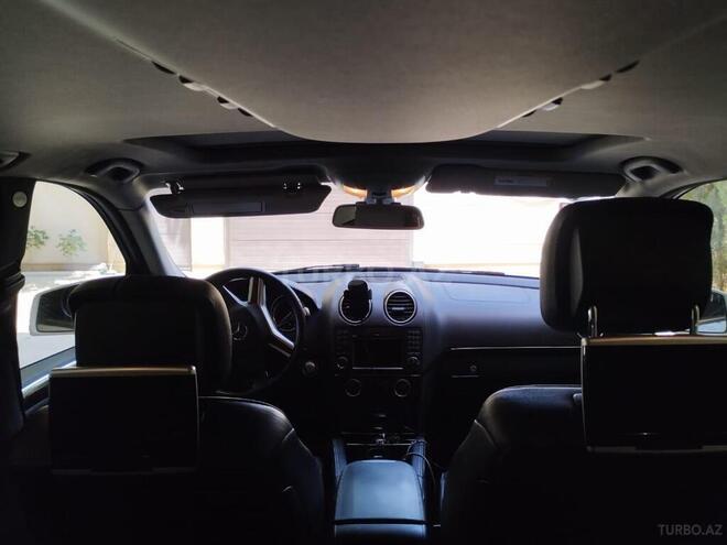 Mercedes GL 550 2011, 193,000 km - 5.5 l - Bakı