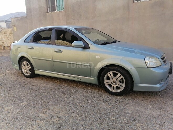Chevrolet Lacetti-2