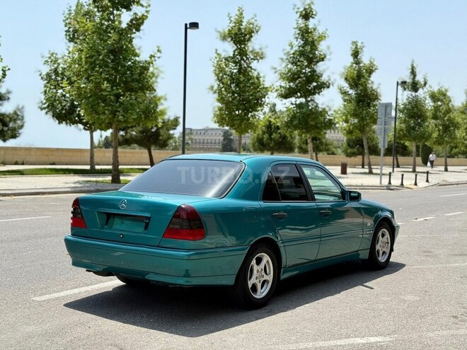 Mercedes C 240-9