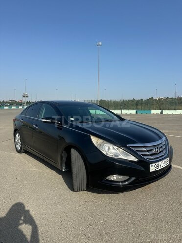 Hyundai Sonata-3