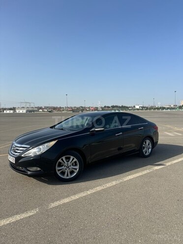 Hyundai Sonata-4