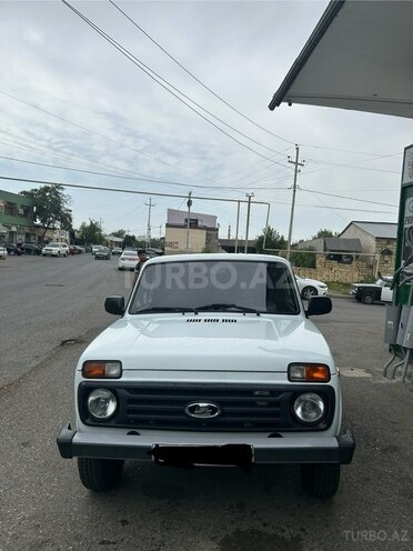LADA (VAZ) Niva 2016, 100,000 km - 1.7 л - Quba