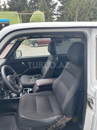 LADA (VAZ) Niva 2016, 100,000 km - 1.7 л - Quba