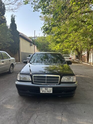 Mercedes C 240 1998, 260,000 km - 2.4 л - Bakı