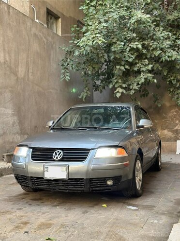 Volkswagen Passat 2004, 305,000 km - 1.8 l - Bakı