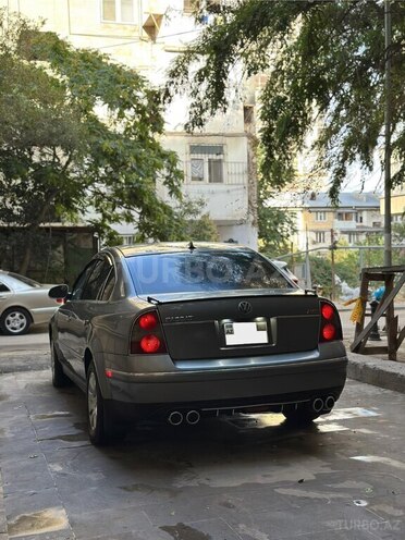 Volkswagen Passat 2004, 305,000 km - 1.8 l - Bakı