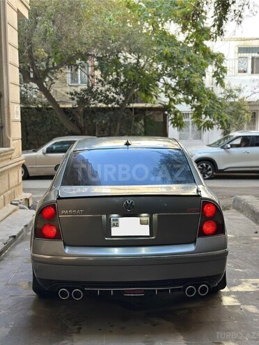 Volkswagen Passat 2004, 305,000 km - 1.8 l - Bakı