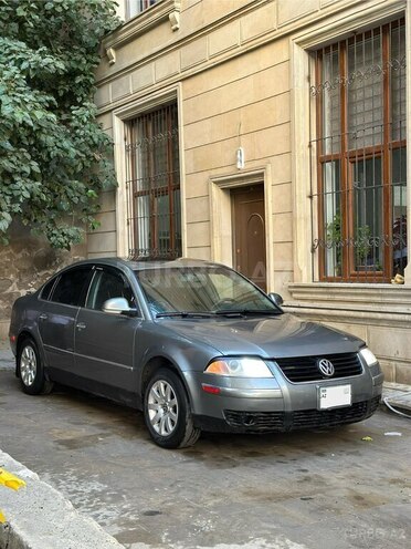 Volkswagen Passat 2004, 305,000 km - 1.8 l - Bakı