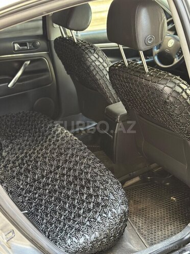 Volkswagen Passat 2004, 305,000 km - 1.8 l - Bakı
