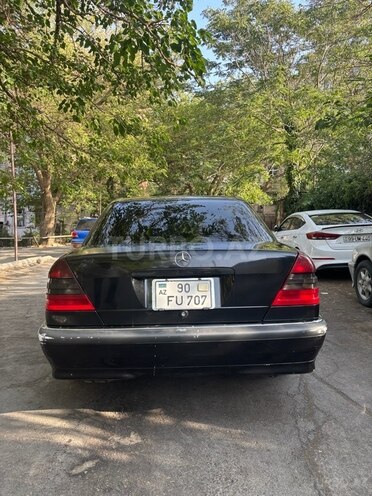 Mercedes C 240 1998, 260,000 km - 2.4 л - Bakı