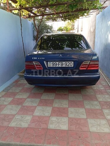 Mercedes E 270 1999, 600,000 km - 2.7 l - Bakı