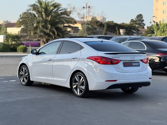 Hyundai Elantra 2015, 195,000 km - 1.8 л - Bakı